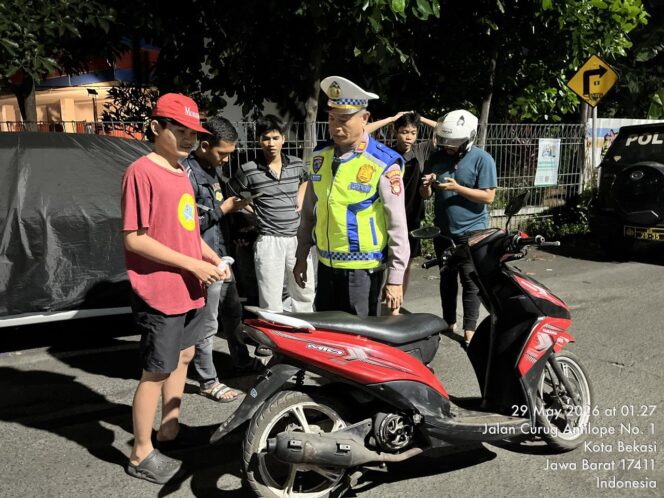
					Antisipasi Tawuran hingga Kejahatan Jalanan, Kanit Lantas Turun Pimpin Patroli dan Razia