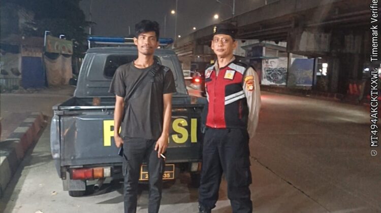 Razia Stasioner dan Patroli Polsek Bekasi Barat Berikan Rasa Aman bagi Masyarakat
