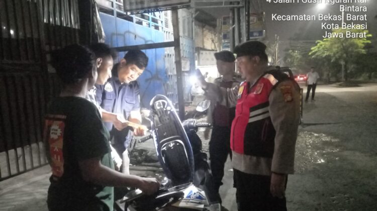 Cegah Aksi Tawuran, Polsek Bekasi Barat Giatkan Patroli dan Razia Stasioner