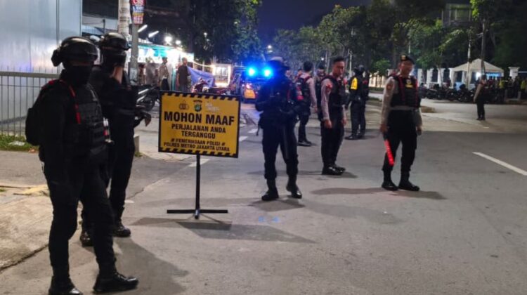 Patroli Brimob PMJ dan Polres Amankan 3 Terduga Pengguna Sabu Saat Patroli Dini Hari di Jakarta Utara