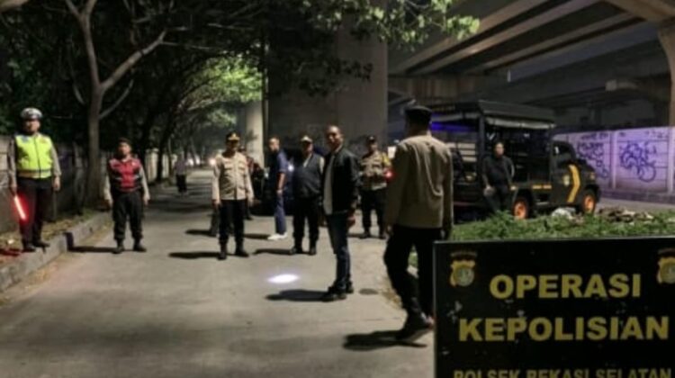 Kapolsek Bekasi Selatan Pimpin Patroli dan Razia Stasioner, Persempit Ruang Pelaku Kejahatan