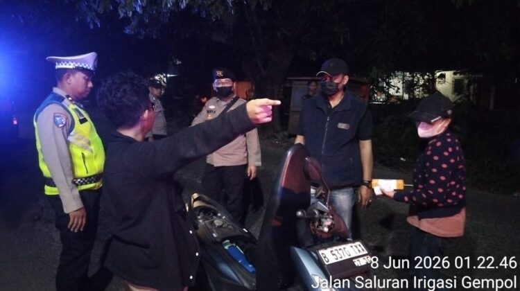 Antisipasi Guantibmas, Polsek Medansatria Gelar Apel dan pelaksanaan Patroli, Razia Stasioner Bergabung dengan Brimob.