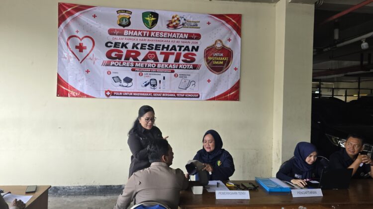 Polres Metro Bekasi Kota Sukses Gelar Baktikes Gratis Sambut Hari Bhayangkara ke-80