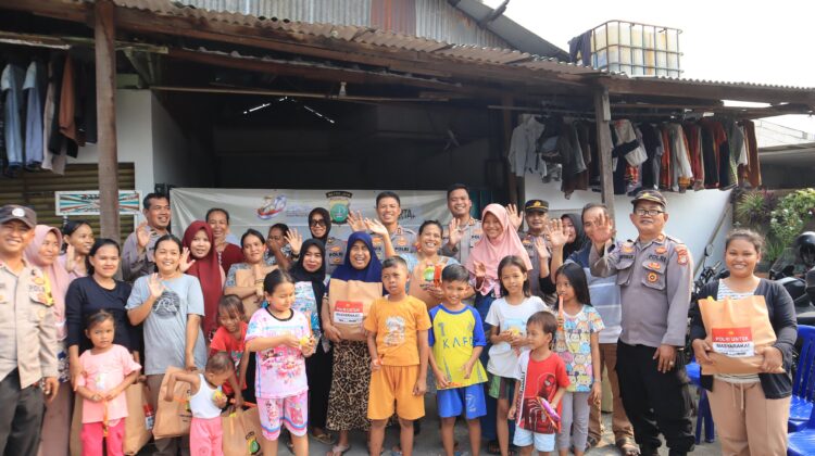 Sentuh Warga ‘Slum Area’ Kalibaru, Wakapolres Bekasi Kota Serap Aspirasi Lewat Jaga Bekasi On The Spot