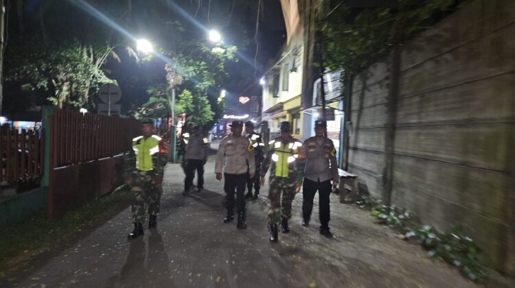 Jaga Jakarta On The Spot, Polsek Jatisampurna Bersama 3 Pilar Gelar Patroli Kewilayahan Antisipasi Tawuran dan Gangguan Kamtibmas