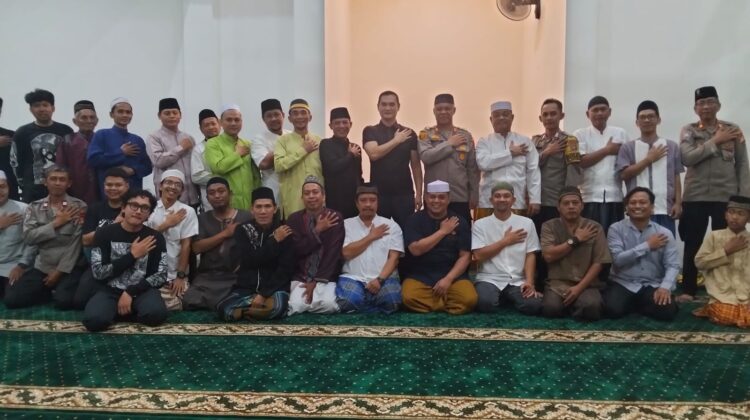Kapolsek Bekasi Barat Gelar Jakarta On The Spot di Masjid At Taubah, Serap Aspirasi Warga dan Sampaikan Pesan Kamtibmas