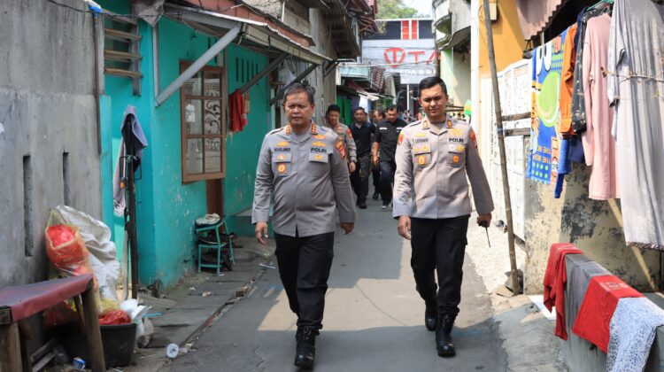Kapolres Metro Bekasi Kota Gelar Jaga Jakarta On The Spot di Kelurahan Teluk Pucung