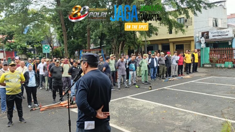 Melalui Program Jaga Jakarta On The Spot, Polsek Jatisampurna Bersama Warga Wujudkan Lingkungan Bersih dan Tertib