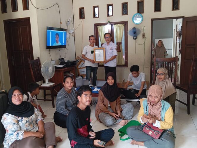 
					Ketua Umum GPIB Berikan Penghargaan kepada Dani Hendro Pradiatmoko atas Dedikasi Membantu Masyarakat dalam SPMB/PPDB Online 2026