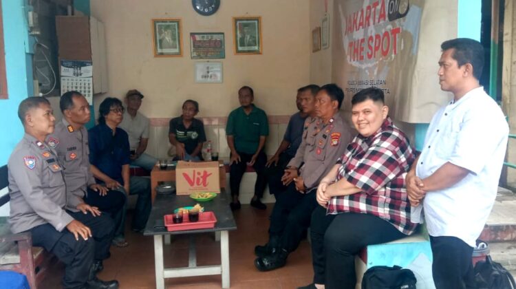Polsek Bekasi Selatan Serap Aspirasi Warga Lewat Program Jaga Jakarta On The Spot di Jaka Kencana