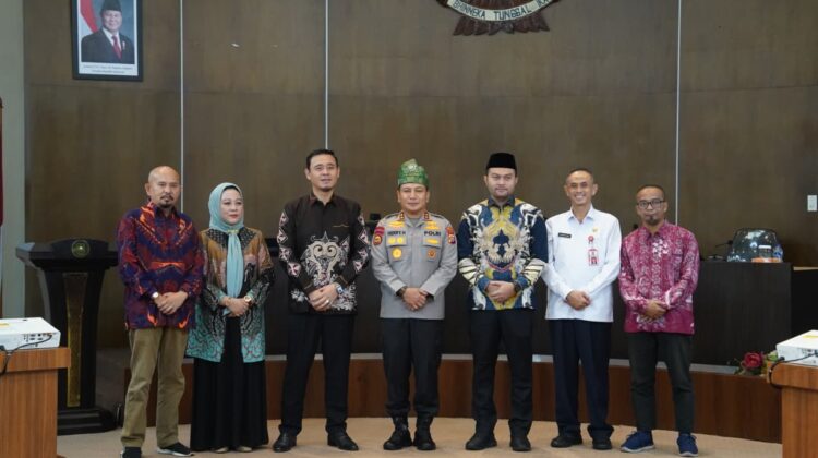 Polda Riau Raih Dua Penghargaan Keterbukaan Informasi Publik, Kapolda: Kado Istimewa Hari Bhayangkara ke-80
