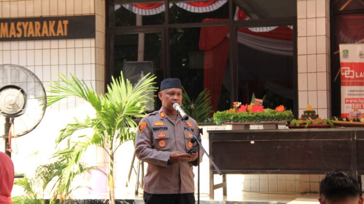 Berbagi Kebahagiaan Bersama Anak Yatim, HUT Bhayangkara ke-80 di Polsek Bekasi Barat Dihadiri Direktur Siber Polda Metro Jaya