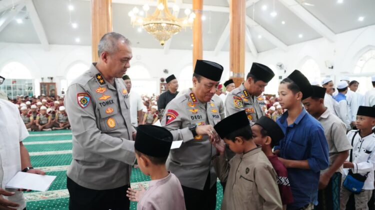 Hari Bhayangkara ke-80, Wakapolri Tanamkan Kepedulian Sosial kepada Taruna Akpol Lewat Santunan Anak Yatim