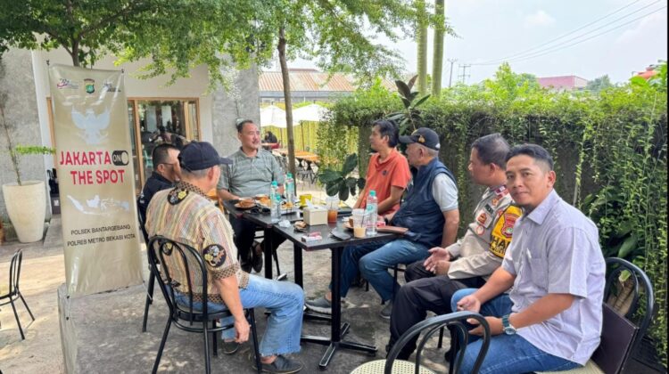 Polsek Bantargebang Serap Aspirasi Warga melalui Program Jaga Jakarta On The Spot di Cimuning