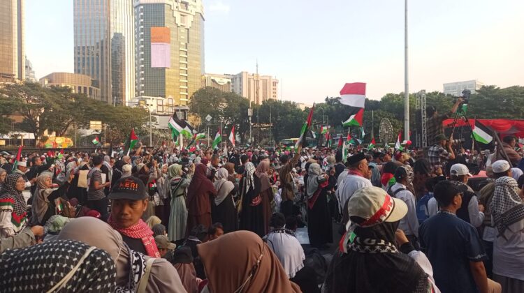 Aksi Bela Palestina di Monas Berlangsung Tertib, Polisi Utamakan Pendekatan Humanis