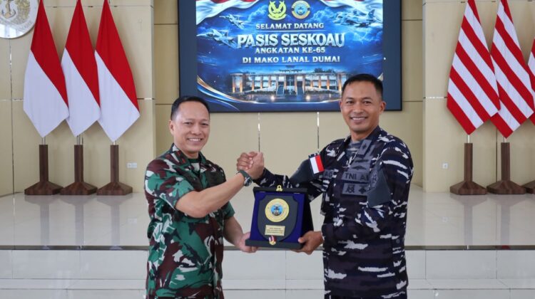 Danlanal Dumai Terima Kunjungan Kuliah Kerja Iptek Pasis Seskoau Angkatan 65 TP. 2026