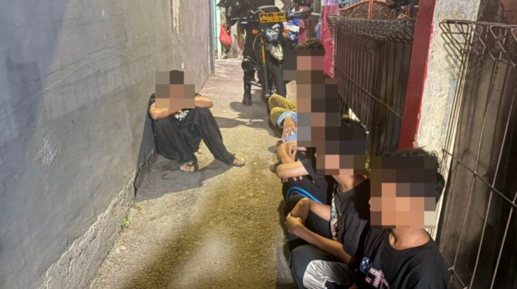 Brimob Polda Metro Jaya Cegah Tawuran di Cipayung, Sita Besi Tajam hingga Balok Dan 8 Pemuda Diamankan