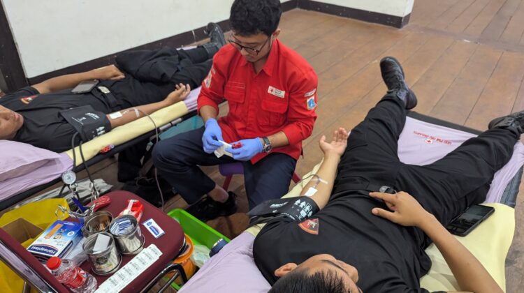 Brimob Polda Metro Jaya Gelar Donor Darah Sambut HUT ke-81 Kemerdekaan RI