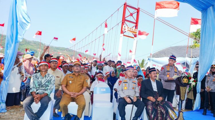 Kapolri: Jembatan Merah Putih Presisi Wujud Sinergi TNI-Polri Dukung Pembangunan dan Konektivitas Masyarakat